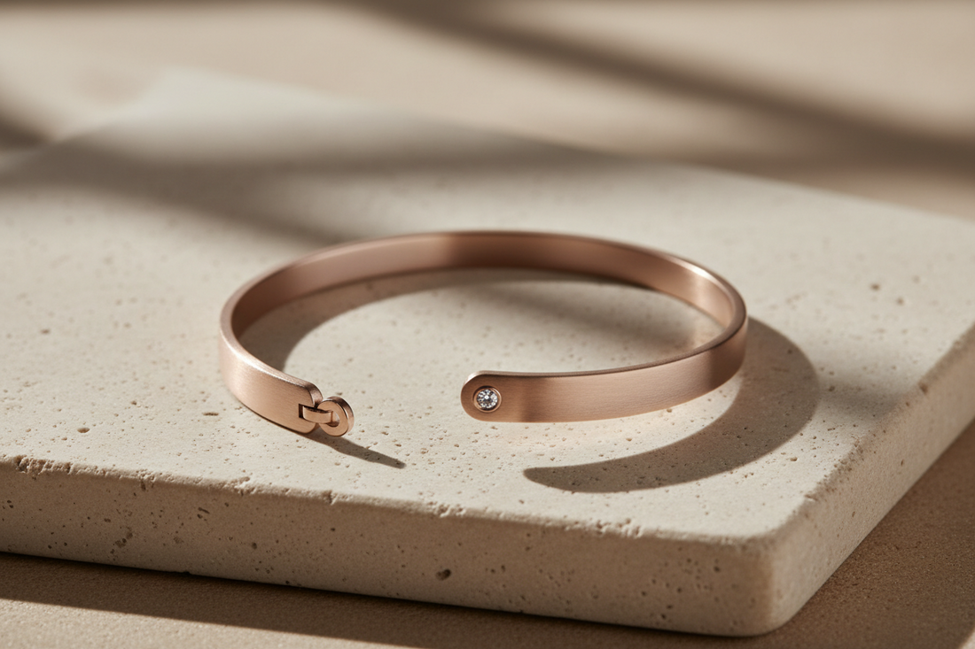 Minimalist bracelet with clean alignment and soft natural lighting, highlighting subtle details and refined craftsmanship