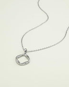 Silver Infinity Circle Pendant Necklace Minimalist Eternal Mobius Silver Necklace Dainty Geometric Trendy Jewelry Gift for Women