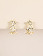 Mameloly Flower Earrings for Women Dainty 14K Gold Plated White Freshwater Pearl Stud Earrings Hypoallergenic - color: Lilac