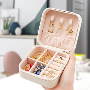 Neveika Portable Travel Mini Jewelry Box Leather Jewellery Ring Organizer Case Storage Gift Box Girls Women (white). - color: White