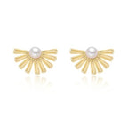 Mameloly Flower Earrings for Women Dainty 14K Gold Plated White Freshwater Pearl Stud Earrings Hypoallergenic - color: Daisy