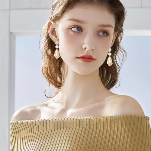 Beebeecraft 1 Box 32Pcs Round Earring Posts Real 18K Gold Plated Brass Earring Studs with Loop and Ear Nuts Hammered Texture Blank Stud Earring Findings for Jewelry Making Supplies DIY Crafts - color: Gold