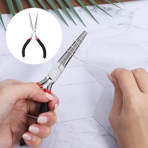 2 PCS Small Needle Nose Pliers, 2 Sizes Mini Jewelry Pliers Portable Long Noses Plier & Bent Noses Plier for Making Repairing Jewelry Wrapping Bending Wire DIY Crafts Supplies
