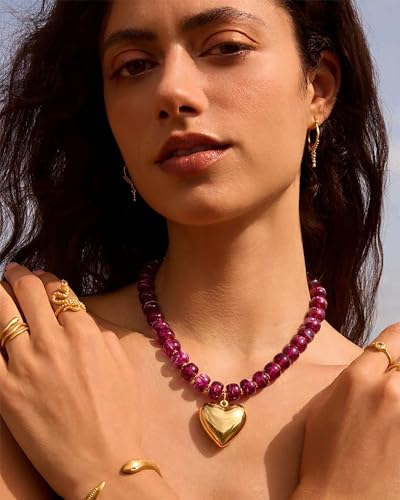 Gold Heart Pendant Necklaces for Women Colorful Acrylic Resin Beaded Choker Necklace Fashion Chunky Statement Beaded Heart Necklace - color: Purple