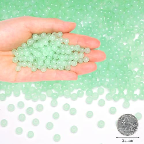 500Pcs Green 6mm Glass Beads for Jewelry Making, Round Crystal Beads for Necklace Kits Earring and DIY Crafts Kit Bracelets (Light Green) - color: Light Green