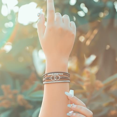 FANCY SHINY Mothers Day Gifts Boho Leather Wrap Bracelet Stackable Infinity Chunky Cuff Bracelets Western Hippie Outfits Jewelry Valentine Gifts for Women - color: Black