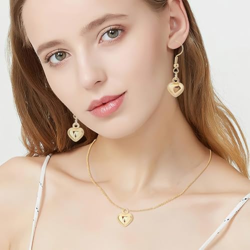 MARFOREVER 40 Pcs 18K Gold Heart Charms for Jewelry Making, Valentines Charms 3D Love Heart Shape Dangle Pendants for Mother's Day Valentine's Gifts Bracelet Necklace Earrings Making DIY Crafts - style: Gold Heart