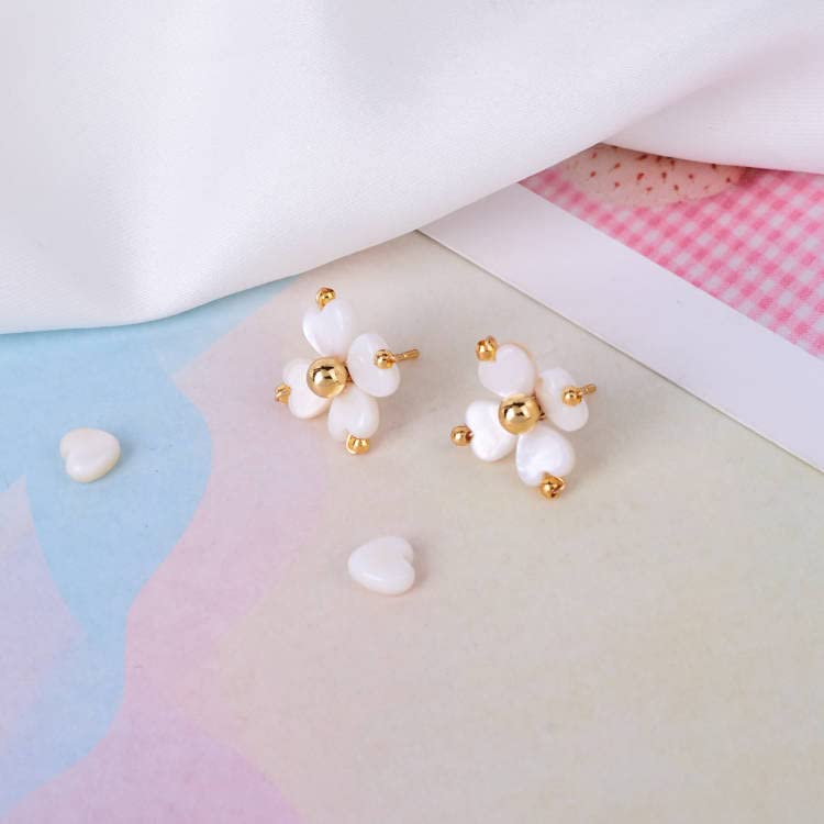 Fashewelry 62pcs Heart Freshwater Shell Beads 6mm Tiny White Heart Shell Charm Seashell Summer Beach Beads for DIY Crafts Valentines Day Necklace Bracelet Earring Jewelry Making Supplies - color: 1-White, 6x6mm