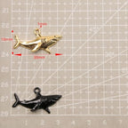 30PCS 18 * 30mm 2.2g Shark Charms Marine Animals Pendant Metal Alloy DIY Necklace Bracelet Earrings Marking DIY gifts for ladies and mothers