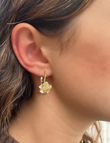 Mameloly Flower Earrings for Women Dainty 14K Gold Plated White Freshwater Pearl Stud Earrings Hypoallergenic - color: CZ Flower