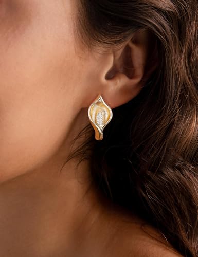 Mameloly Flower Earrings for Women Dainty 14K Gold Plated White Freshwater Pearl Stud Earrings Hypoallergenic - color: CZ Calla lily