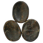 Amazing Gemstone Garnet Worry Stone Crystals and Healing Stones - Stones for Stress Relief - Piedra Crystal Fidget for Meditation, Relaxation - Unique Stocking Stuffers and Birthday Gift - color: Garnet