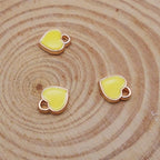 200 pcs Tiny Heart Enamel Charm Gold Plated Alloy Love Pendant Bracelet Earring Keychain Jewelry Crafts 6x8mm - color: Yellow