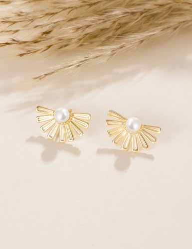 Mameloly Flower Earrings for Women Dainty 14K Gold Plated White Freshwater Pearl Stud Earrings Hypoallergenic - color: Daisy
