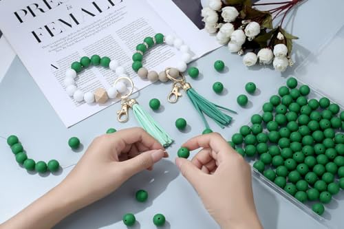 MAIBAOTA 120 Pcs Christmas Green Silicone Beads 15 mm for Keychain/Pens/Bracelet/Necklace Making Round Silicone Bulk Kits - color: Christmas Green