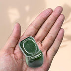 Amazing Gemstone Dark Green Aventurine Crystal Tumbled Stones Polished Rocks - Natural Gem Stones for Healing - DIY Crystals for Protection (1 Piece) - color: Dark Green Aventurine