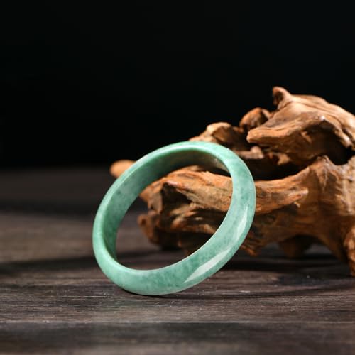 Landical 2.4'' Natural Jade Bracelet for Women Jade Bangle Bracelets with Box Good Luck Bangle Jewelry Gift for Mother - color: emerald green