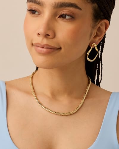 PAVOI 14K Gold Plated Chunky Chain Choker Necklaces for Women | Gold Statement Graduated Link Chain Necklace | Bold Oval Link Barbell Links Paperclip Chains - style: Snake - 5MM