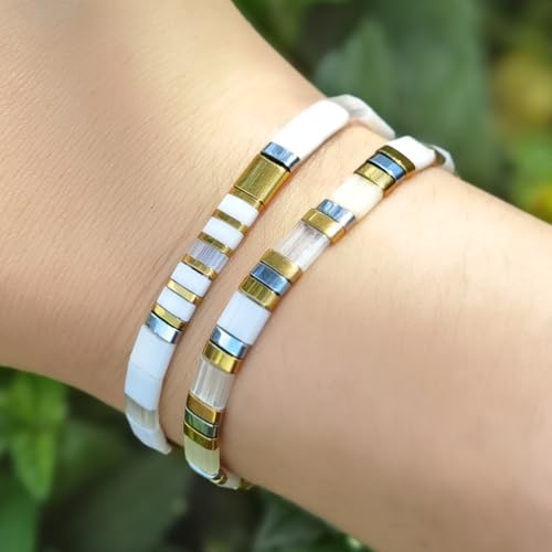Tila Flat Beaded Bracelet for Women,Bohemian Colorful Stretch Square Glass Bead Elastic Layred Bracelet Stack, Handmade Boho Trendy Holiday Jewelry Accessories Friendship Gift - color: White Gold