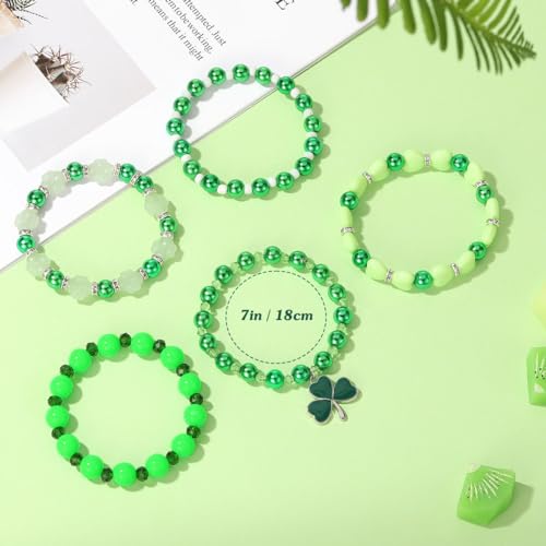 Emibele Colorful Stretch Bracelet Stack Boho Beaded Bracelet Set Heishi Surfer Bracelet Stackable Y2K Trendy Jewelry Friendship Multiple Set Women Fans - style: Green 5PCS