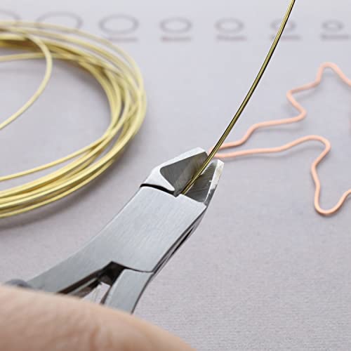 The Beadsmith Flush Cutters – 5.25-Inches (133 mm) Jewelry-Making Tool w/Tungsten Carbide Blades, PVC Comfort Grip, & Double-Leaf Springs