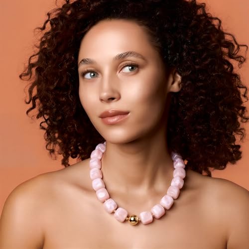 Chunky Necklaces for Women, Trendy Colorful Square Acrylic Resin Beads Statement Choker Necklace, Lightweight Boho Summer Beach Vacation Jewelry - color: pink