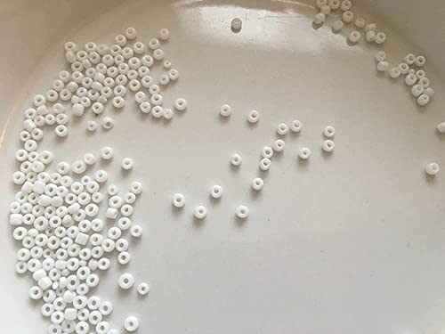 Seed Beads Size:11/0 50 gr / 1.76 oz (White) - color: White