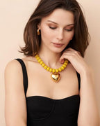 Gold Heart Pendant Necklaces for Women Colorful Acrylic Resin Beaded Choker Necklace Fashion Chunky Statement Beaded Heart Necklace - color: Yellow