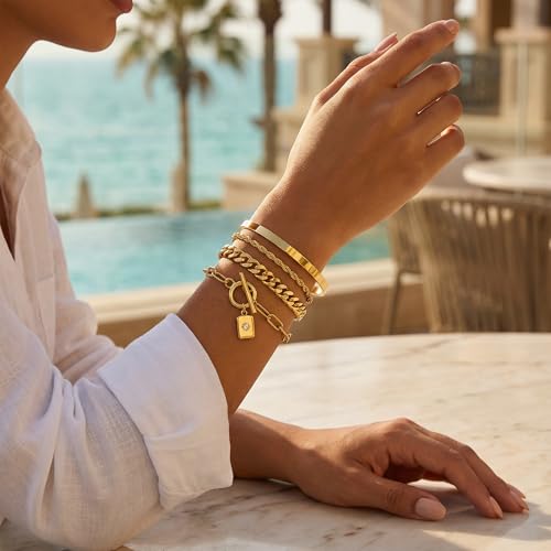 YEEZII Gold Hand Chain Bracelets for Women, 2 Pcs 14k Gold Plated Cubic Zirconia Link Chain Bracelet Set, Trendy ring bracelet hand chain Jewelry for Her - color: Gold-B