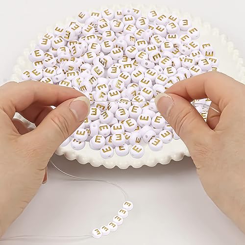 300Pcs Letter Beads E 4X7mm Gold Alphabet Beads Acrylic Round Shape Loose Beads for Name Bracelets Necklaces Key Chains DIY Jewelry Making (E) - color: Gold, size: E