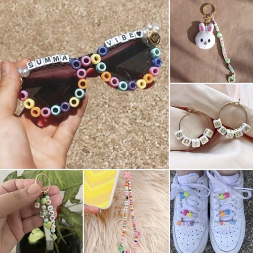 FASHEWELRY 500Pcs White Golden Letter Beads 4.5mm Square Alphabet Beads Acrylic Cube Letter S Beads for Friendship Bracelet Necklace Keychains Jewelry Making - color: Letter S
