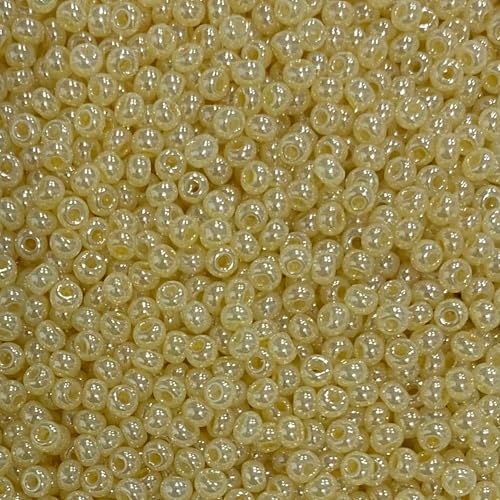 Czech 8/0 Glass Seed Beads 20 Grams 800 Pcs (Dark Cream) - color: Dark Cream