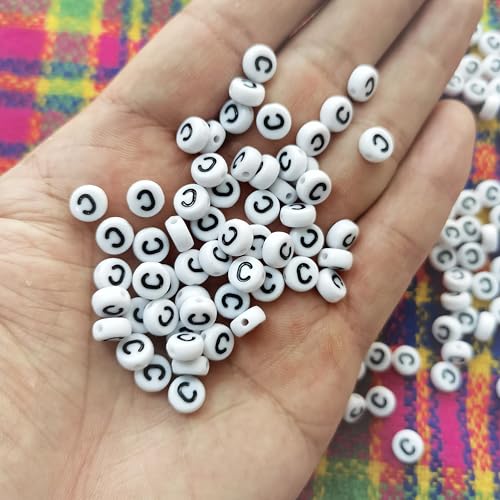 Amaney 100pcs C Letter Beads 7x4mm White Round Acrylic Black Alphabet for Bracelet Jewelry Making - color: C