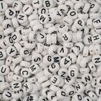 1150pcs John Bead 7mm White Round Acrylic Alphabet Beads for DIY Craft Jewelry Bracelet Necklace Making - color: Multicolor