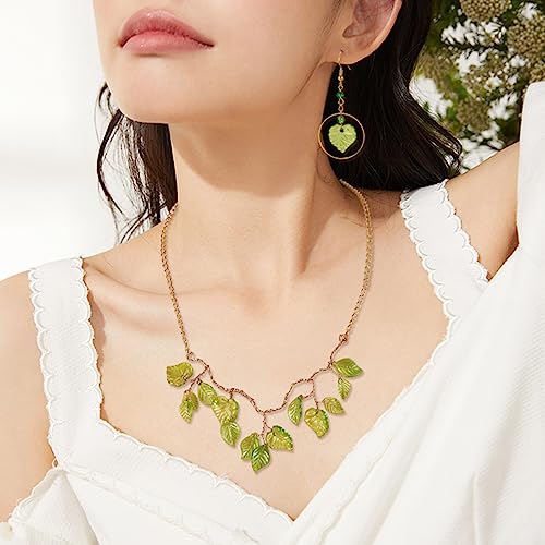 Beadthoven 320pcs Acrylic Green Leaf Beads Transparent Green Maple Leaves Shaped Beads Charms Bulk Cute Crystal Jewelry Hanging Ornaments for Jewelry Making Necklace Earrings Bracelets DIY Supplies - color: Leaves