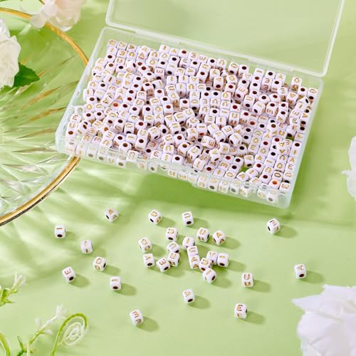 FASHEWELRY 500Pcs Acrylic Cube Vowel Letter Beads 4.5mm Square White Golden Alphabet AEIOU Spacer Beads for Friendship Bracelet Necklace Jewelry Making - color: 00-A/E/I/O/U-Gold, size: 4.5x4.5x4.5mm