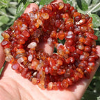 400pcs Natural Chip Stone Beads for Jewelry Making Red Agate 5-8mm Irregular Gemstones Healing Crystal Loose Rocks Bead Hole Drilled for Ring Earrings Necklace Bracelet Making DIY Art Crafts - color: Red agate(2 Strands-62")