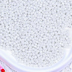 2000pcs Glass Seed Beads Bulk, 4mm 6/0 Mini Pony Spacer Small Individual Color Seed Beads for DIY Bracelet Necklaces Wrist Jewelry Making, Cream White - color: Cream White