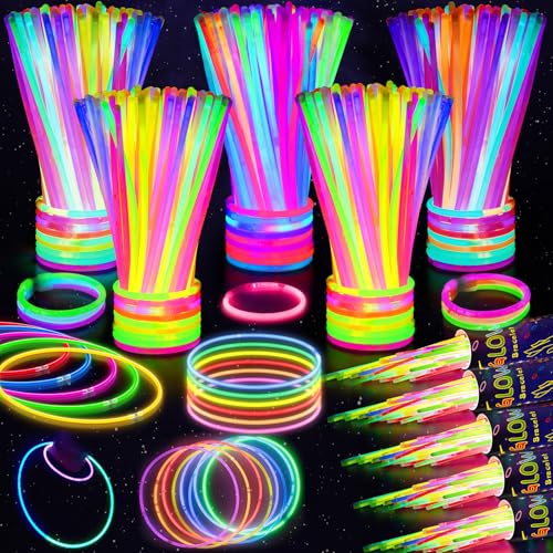 SHQDD 500 Glow Sticks Bulk Party Pack, 8” Neon Glow Sticks, DIY Glowsticks with Connectors Bracelets & Necklaces, Glow in the Dark Party Supplies for Kids, Adults, Parties, Halloween & New Year - style: 500PCS