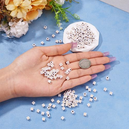 FASHEWELRY 500Pcs White Golden Letter Beads 4.5mm Square Alphabet Beads Acrylic Cube Letter G Beads for Friendship Bracelet Necklace Keychains Jewelry Making - color: Letter G