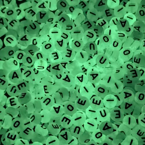 500PCS Letter Beads Glow in The Dark 4x7mm Acrylic Alphabet Vowel Letters A E I O U Beads for Jewelry Bracelet Making - color: AEIOU-500PCS