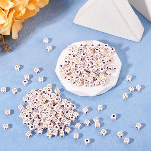 FASHEWELRY 500Pcs White Golden Letter Beads 4.5mm Square Alphabet Beads Acrylic Cube Letter Q Beads for Friendship Bracelet Necklace Keychains Jewelry Making - color: Letter Q