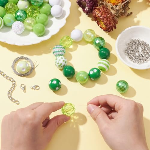DanLingJewelry 50Pcs 20mm Green Round Bubblegum Beads Green St. Patrick's Day Beads Acrylic Round Ball Beads for Jewelry Making Bracelet - color: 50pcs - green
