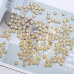 1000pcs Letter Beads Glow in the Dark Alphabet Beads Acrylic Glod Letters A-Z Bead Luminous Flat Round Craft Bead 4 * 7mm for Jewellery Crafts (47 Glow-Gold) - color: 47 glow-gold