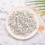 800Pcs White and Gold Square Letter Beads A-Z, 6X6mm Acrylic Cube Alphabet Beads for Jewelry Making - color: Gold Letters White Beads