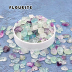 500 pcs Natural Chip Stone Beads, Flourite 5-8 mm Irregular Gemstones Healing Crystal Loose Rocks Bead Hole Drilled for Jewelry Making Bracelet - color: Flourite