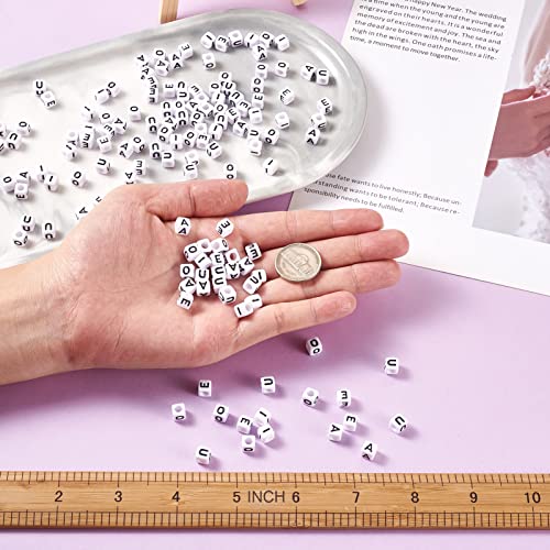 FASHEWELRY 500Pcs Vowel Cube Acrylic Letter Beads 6x6mm White A/E/I/O/U Initial Alphabet Beads for DIY Bracelet Necklace Jewelry Making - color: 00-A/E/I/O/U, size: 6x6x6mm