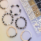 Xylise 6mm/8mm Crackle Glass Beads Bracelet Making Kit Crystal Glass Beads Jewelry Making Kit, Friendship Bracelet kit for DIY Crafts Gifts - color: Two-tone black