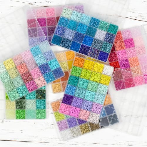 Green Colors 3mm Seed Beads, 5200Pcs Glass Seed Beads Kit with Storage Box for DIY Necklace Bracelet Crafts - color: Green