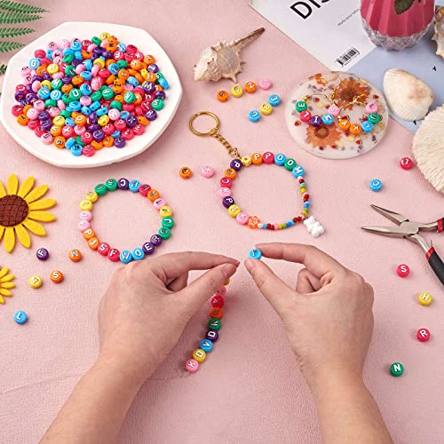 BEEFLYING 632Pcs 10MM Pink Acrylic Round Letter Beads for Jewelry DIY Crafts - color: Cerise